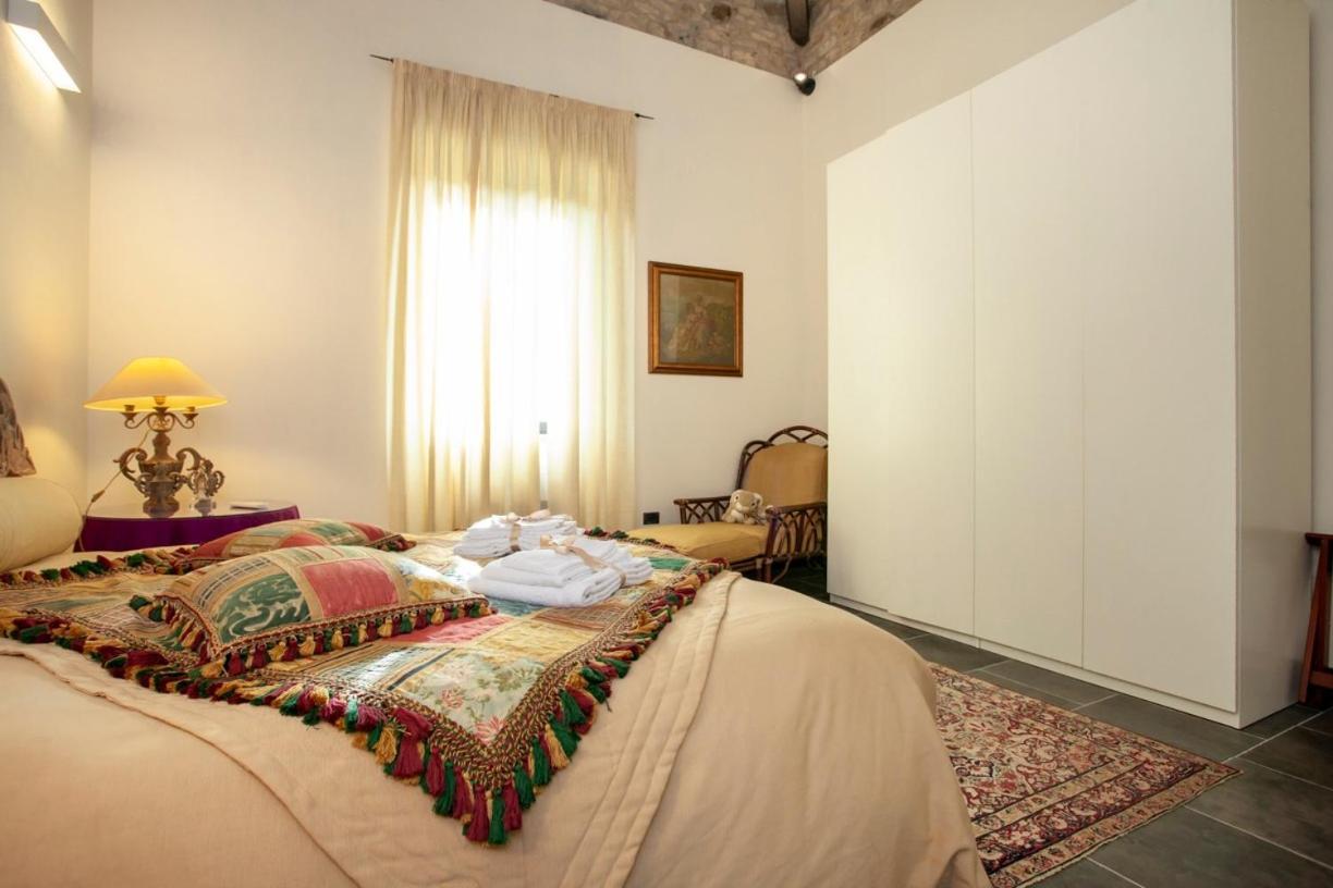 Bed and Breakfast Borgo Antico XIX sec. Gesturi Exterior foto